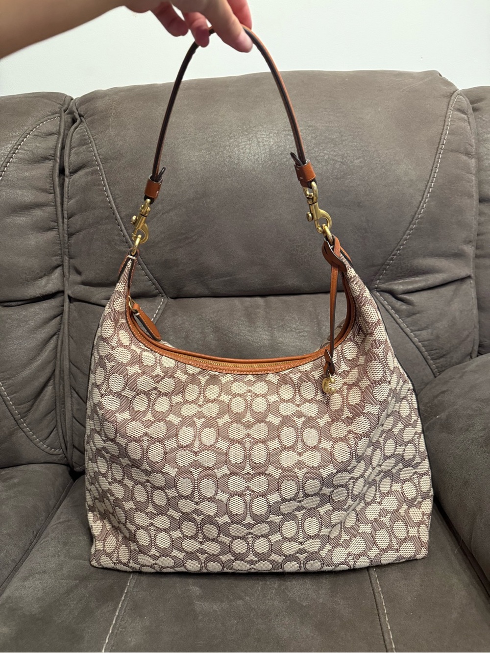 Coach Signature Canvas Juliet 38 Bag